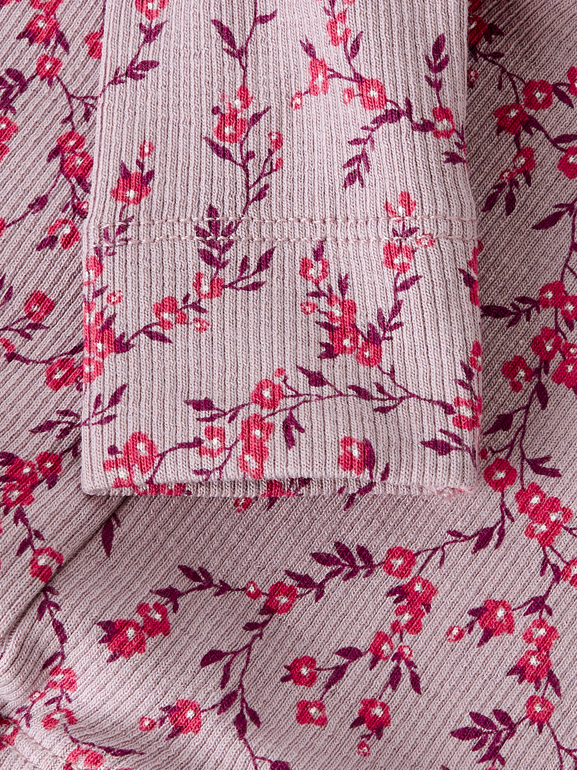 model_shot-front_full